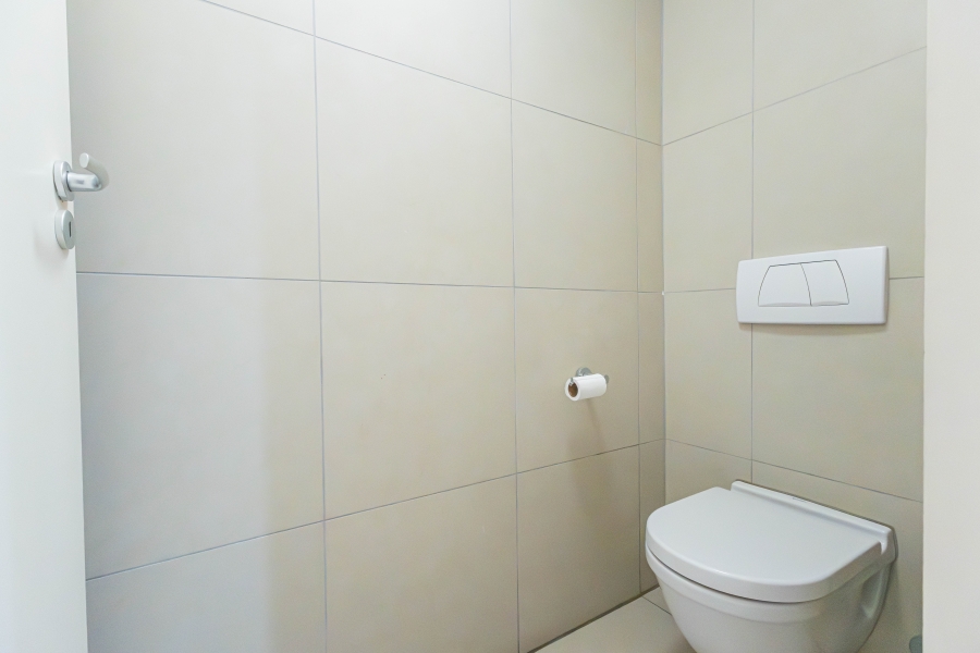 To Let 4 Bedroom Property for Rent in Mouille Point Western Cape